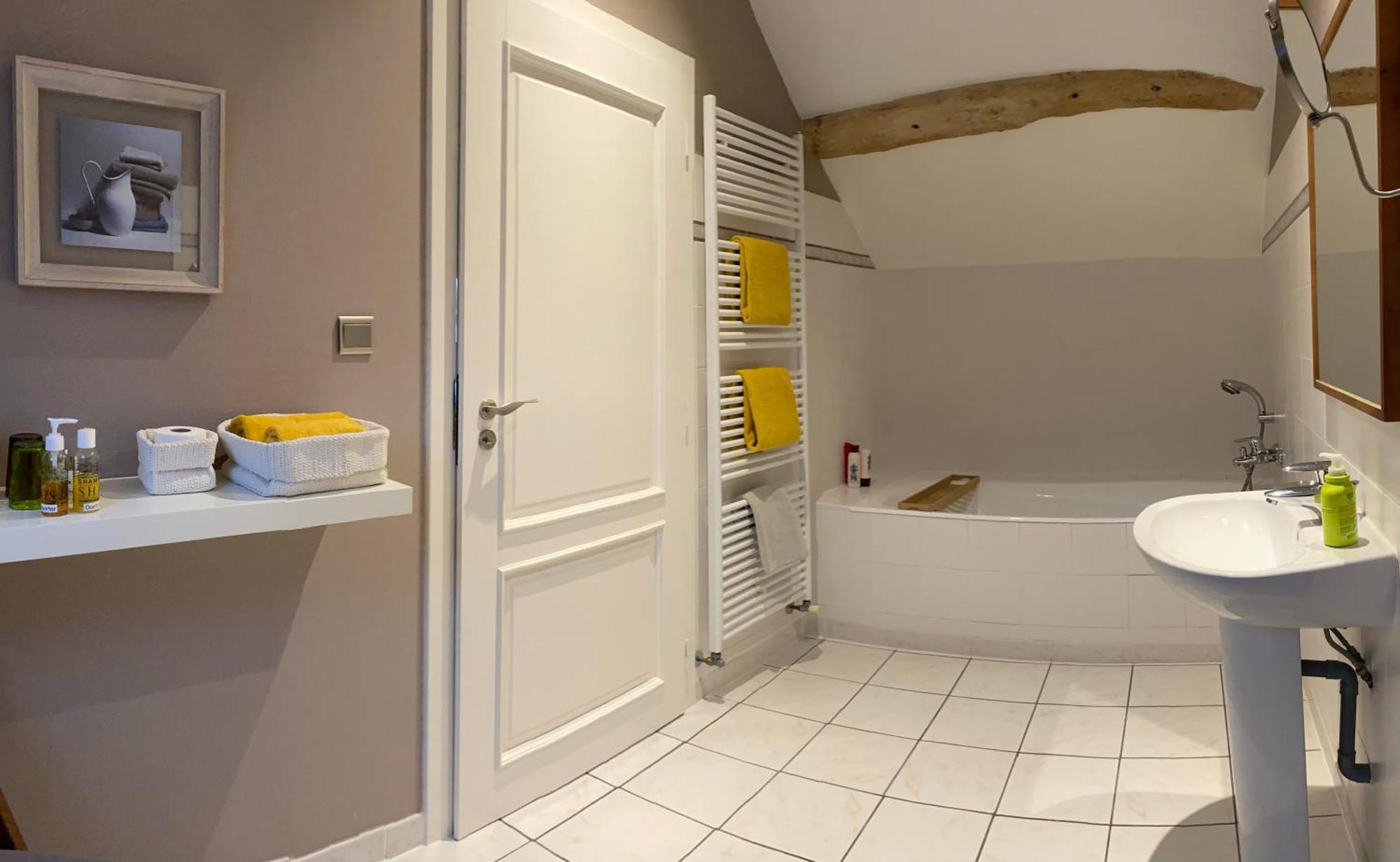 Domaine Des Grattieres Hotel Hermonville Room photo